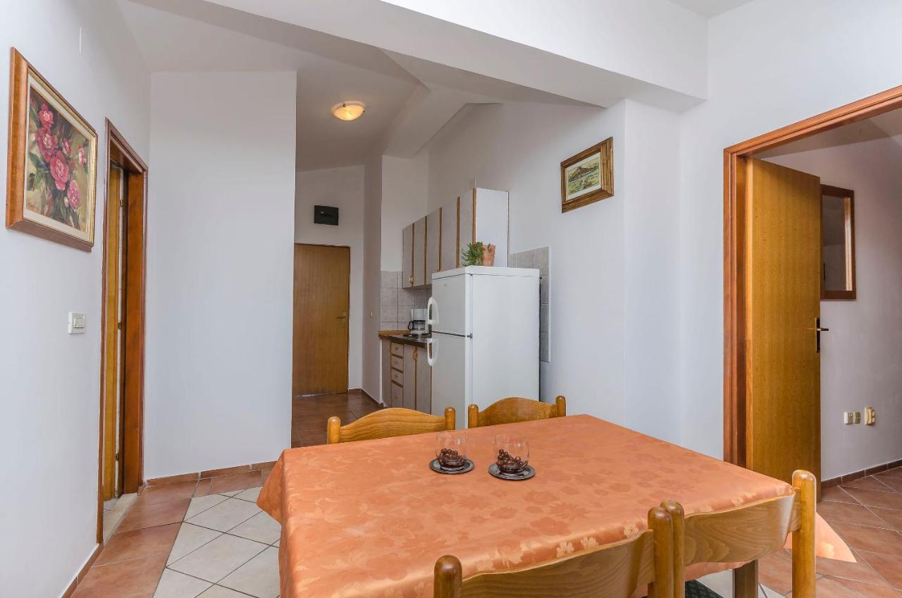 Apartments Villa Estella Srima Esterno foto