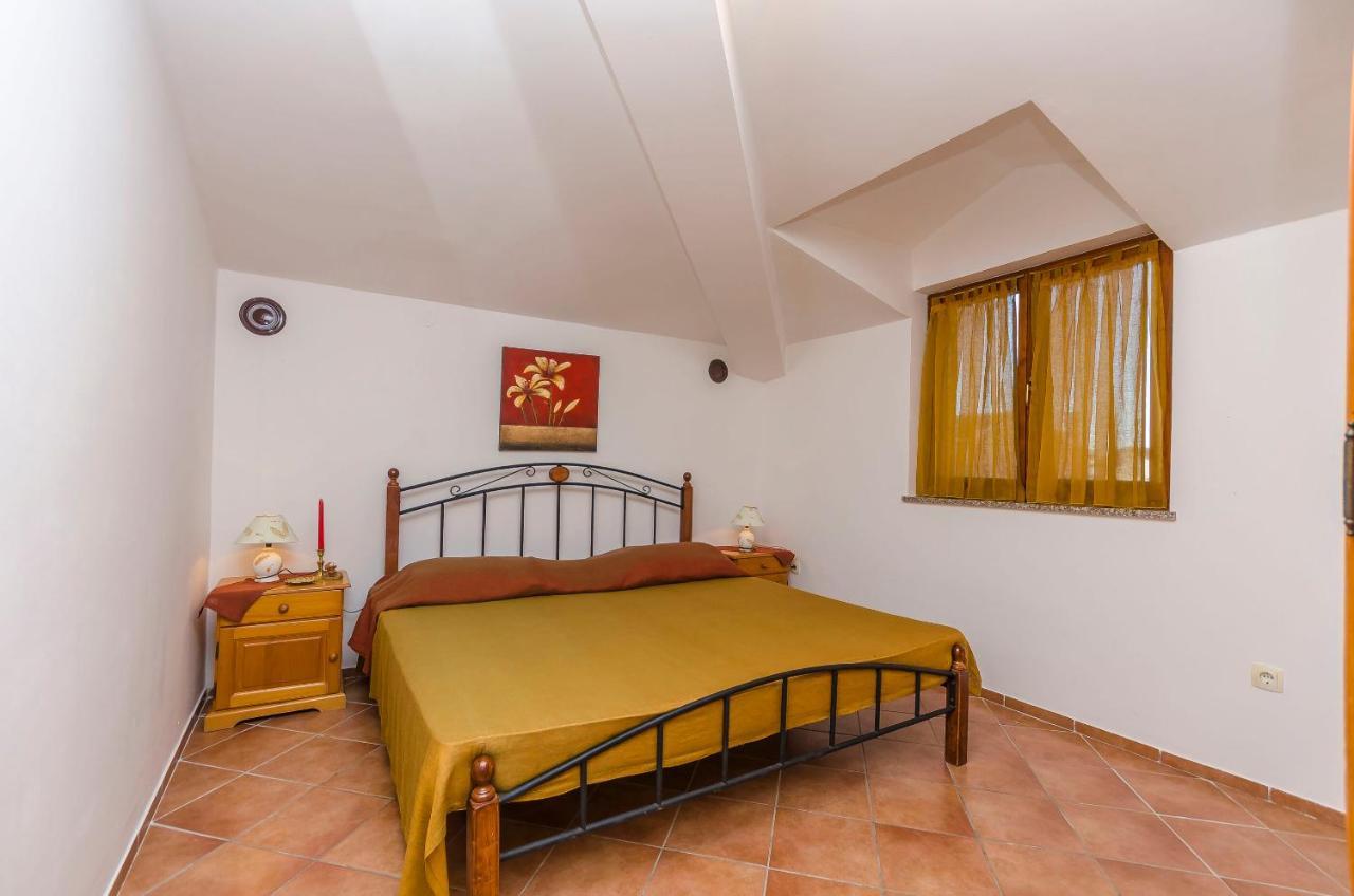 Apartments Villa Estella Srima Esterno foto