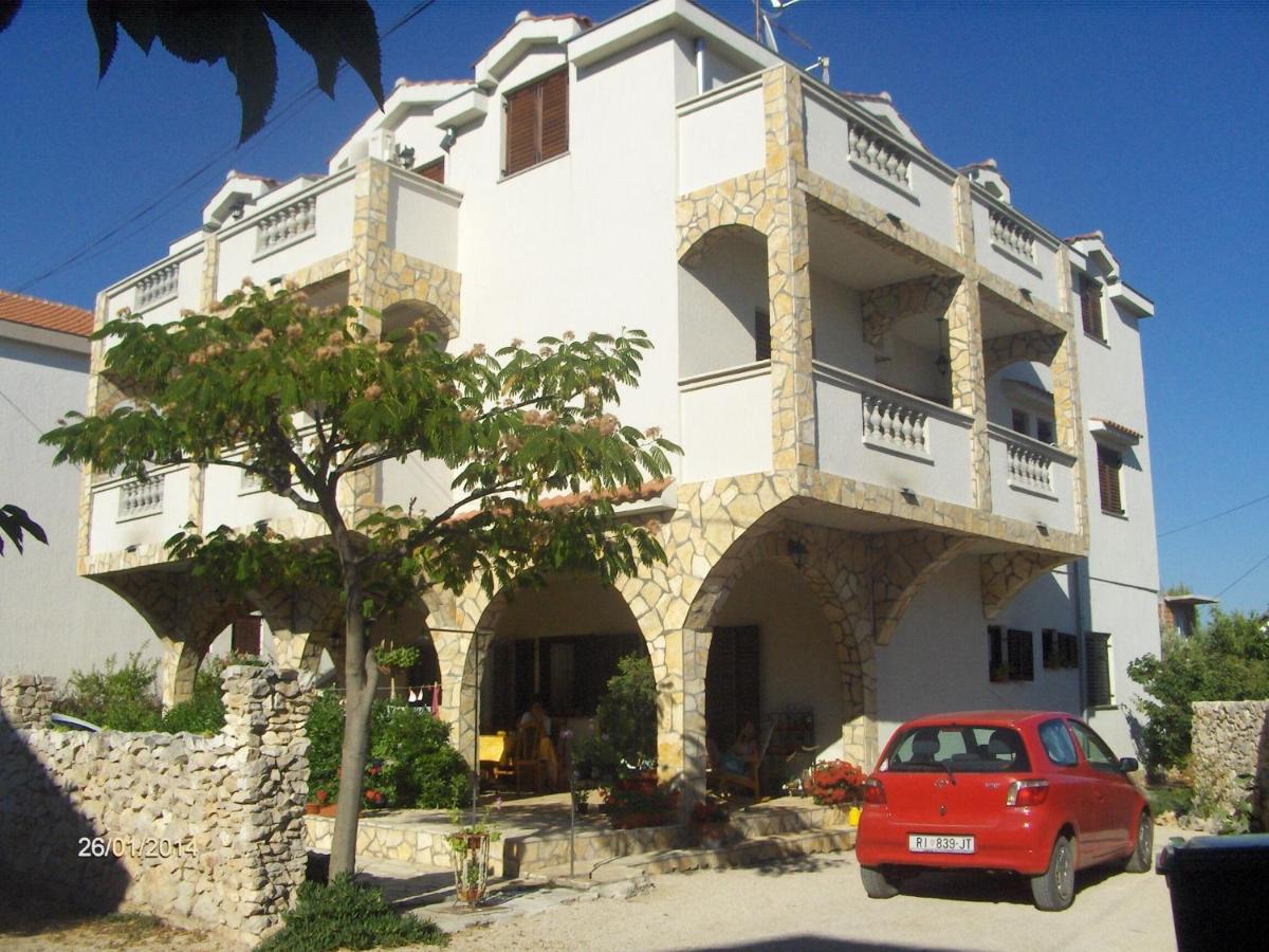 Apartments Villa Estella Srima Esterno foto